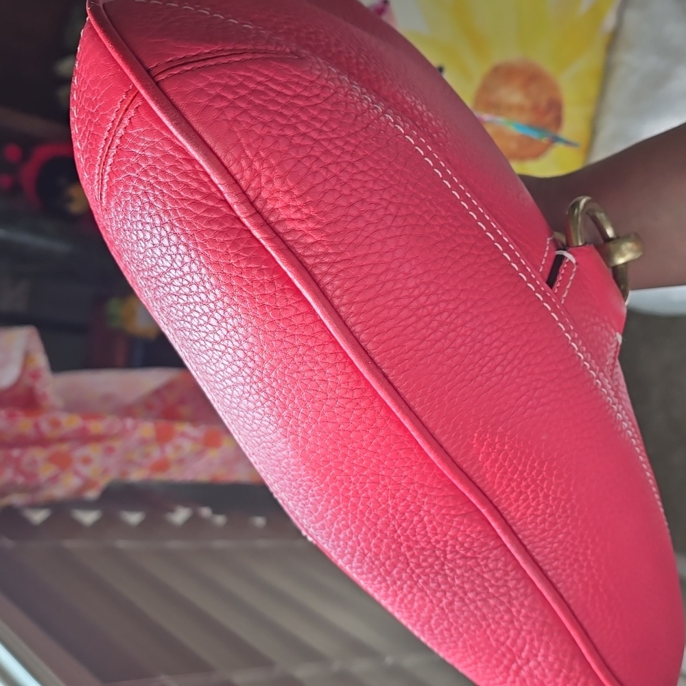Coach Hamptons Barbie Pink Pebbled Leather Shoulder Bag Is 20yrs Old In EUC - Picture 16 of 17